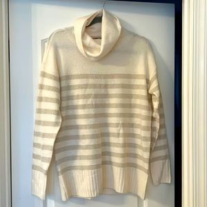 New with tags, turtleneck sweater from the Loft